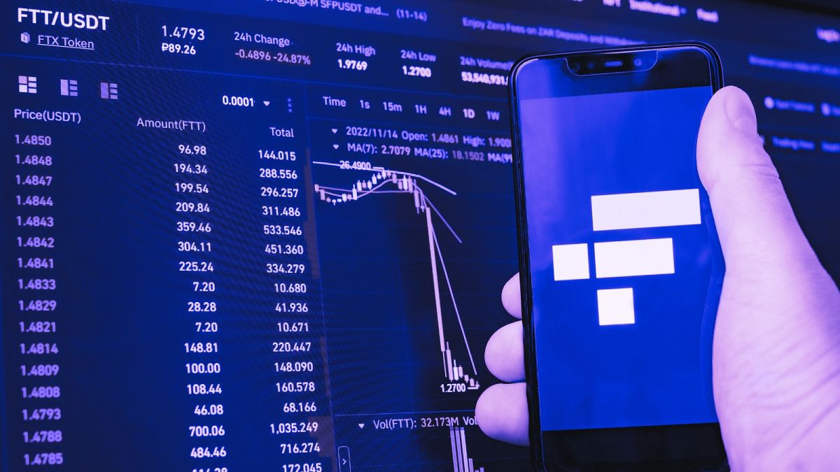 Çöken kripto para borsası FTX, müşterilerine "fazla" parayı iade edecek