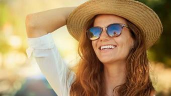 Yeni trend göz rengi değiştirme ameliyatı - görsel 2