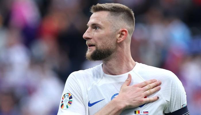 Galatasaray durmaya devam etti ve sonunda bombayı patlattı! PSG'li yıldızla anlaşma imzaladılar