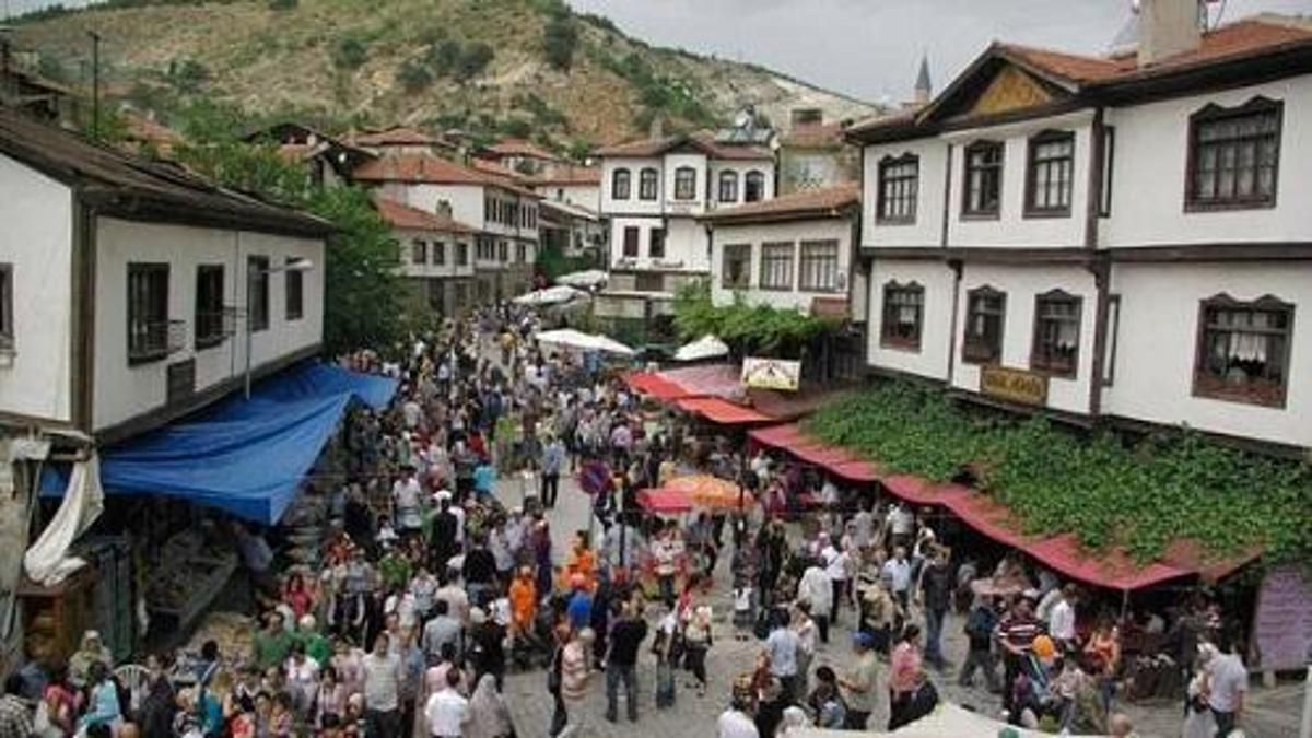 Beypazarı nerede ve nasıl gidilir? Beypazarı'nda gezilecek yerler nereleridir?