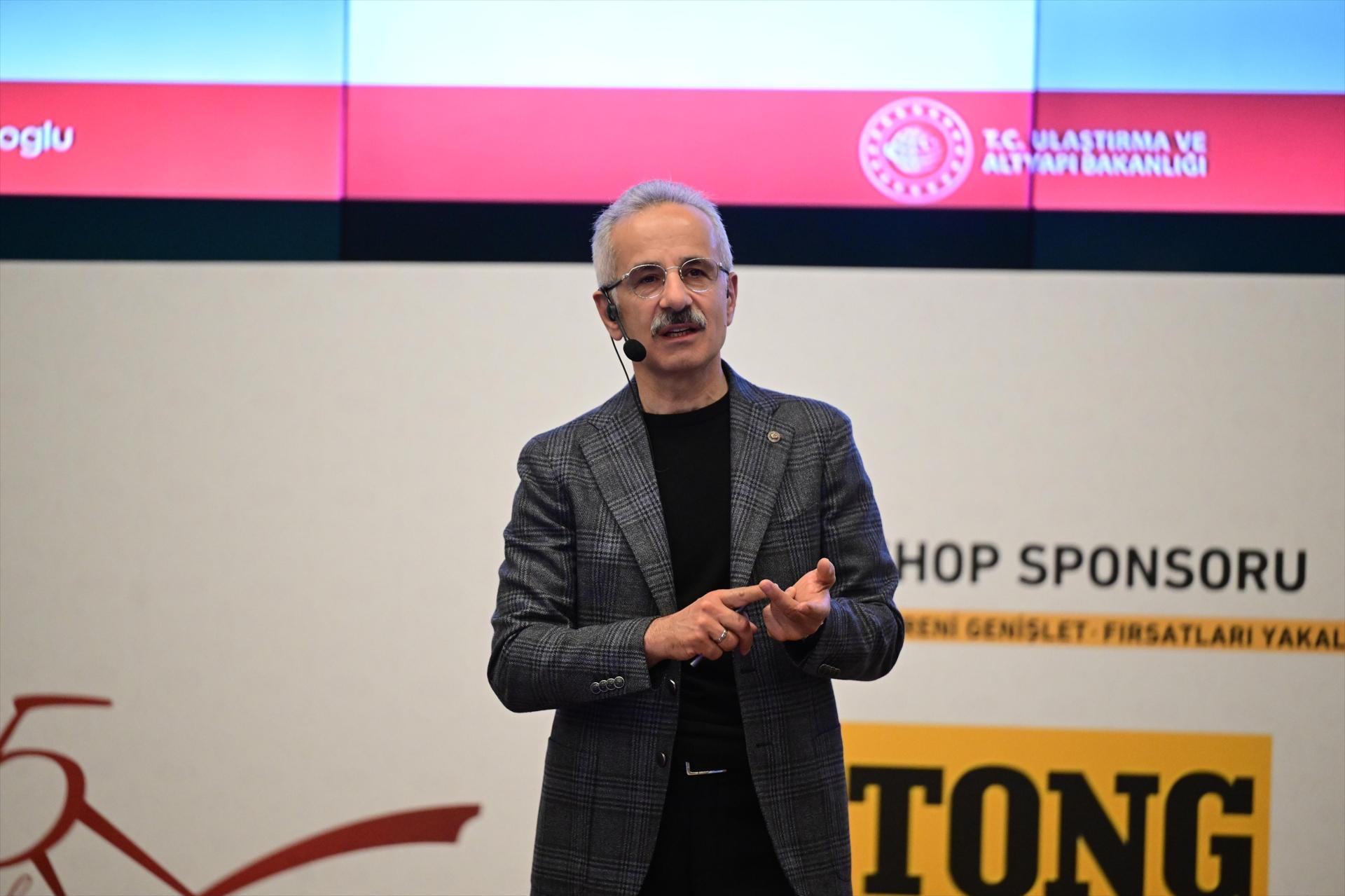 Bakan Uraloloğlu: Ankara'daki Kuzey Marmara Otoyolu'ndan otoyol projesine başladık