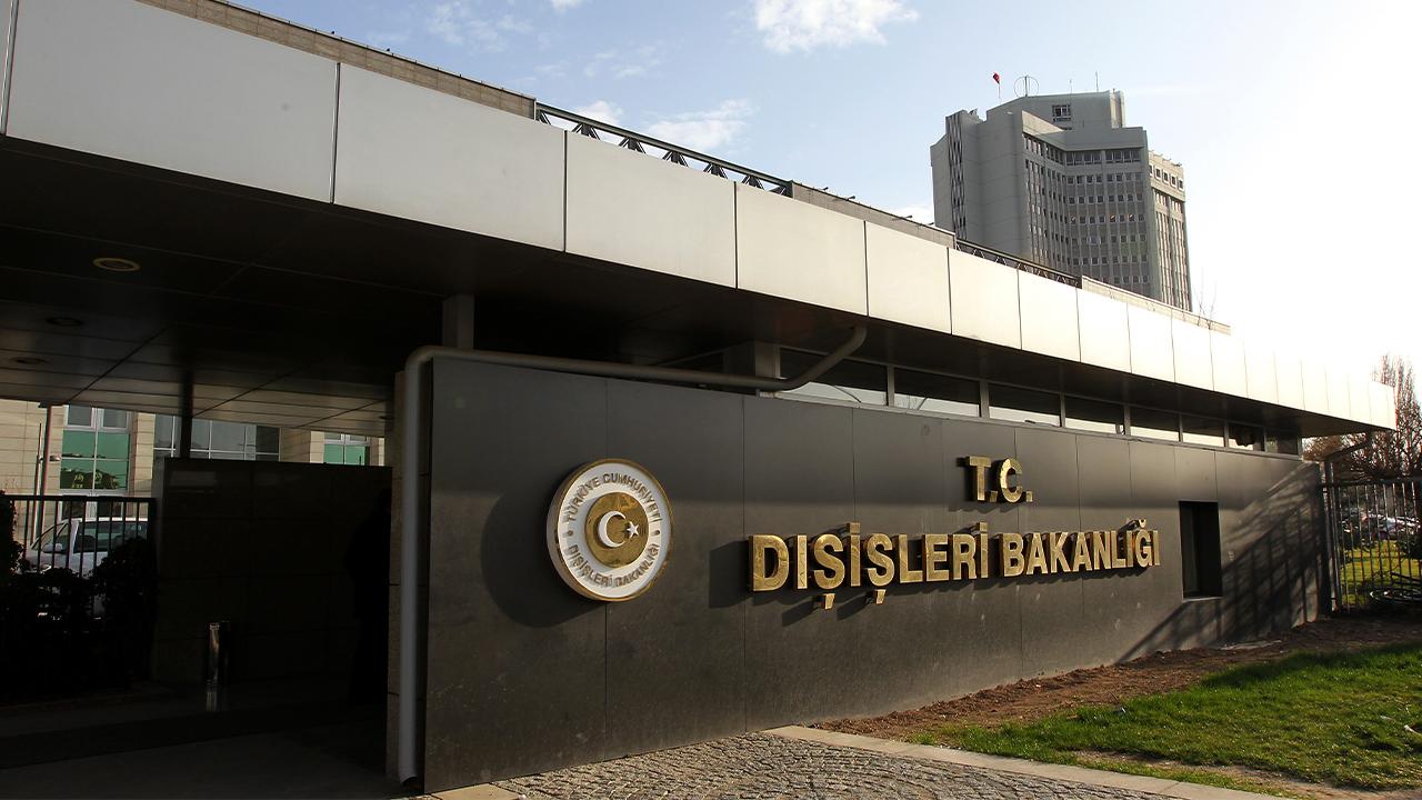 Myanmar'daki çatışmaların son dönemde artmasından derin üzüntü duyuyoruz."