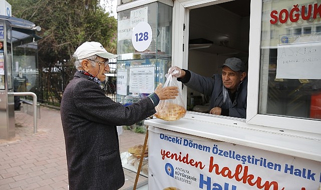 Halk ekmek büfelerinde ramazan pidesi - GÜNDEM