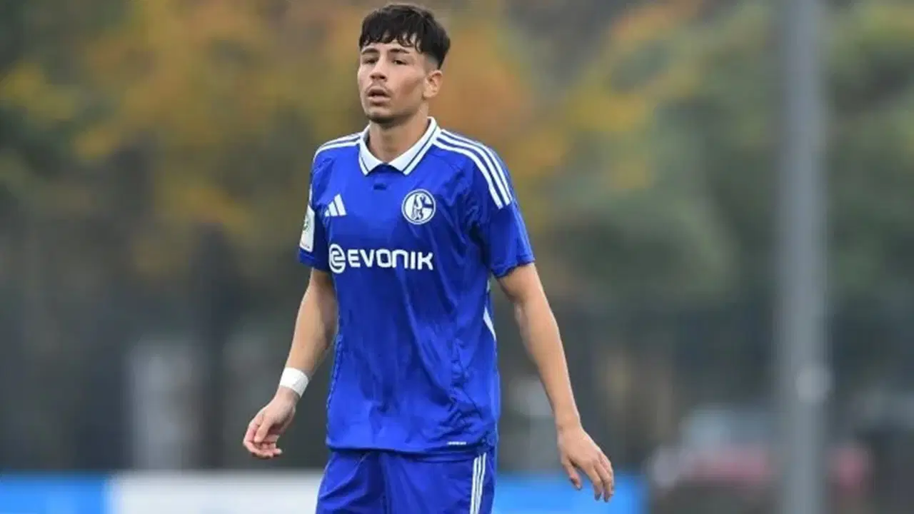 Milan, Türk sol beki kadrosuna katıyor! - Son Dakika Spor Haberleri