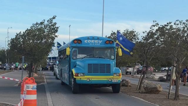 Curaçao Milli Takım Otobüsü Dünya Kupası Heyecanına Hazırlanıyor